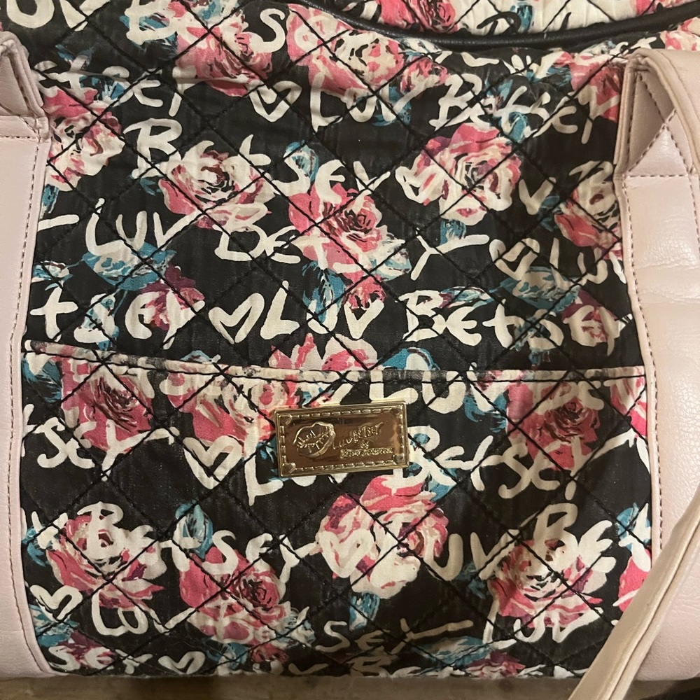 Betsey Johnson Black and‎ Pink Floral Travel Bag - Picture 2 of 11